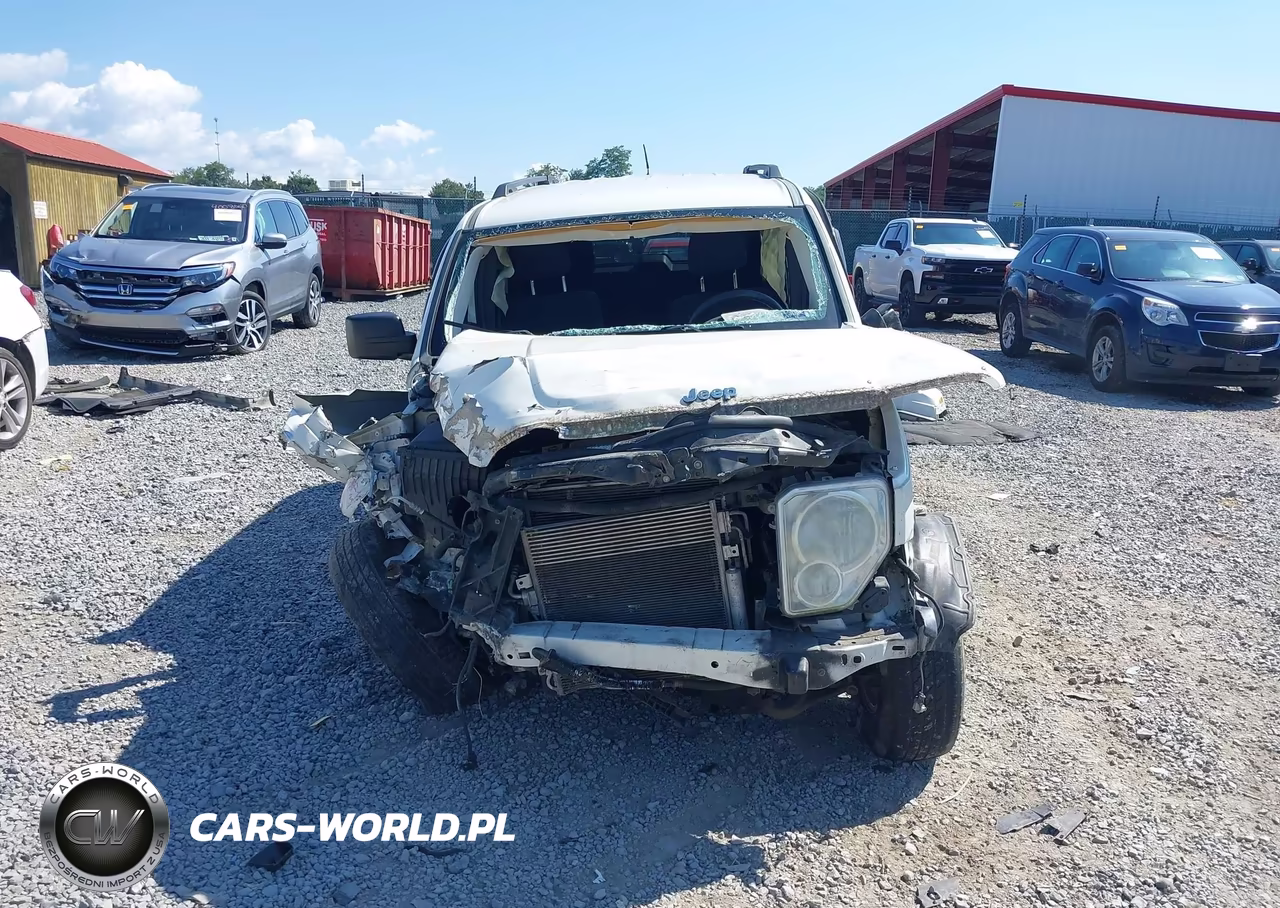 2010 Jeep Liberty Sport VIN:1J4PN2GK5AW165103 - 13