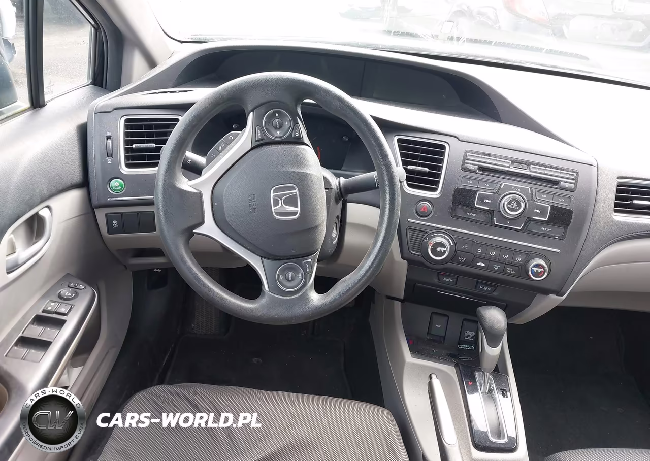 2012 Honda Fit VIN:JHMGE8H35CC028410 - 21