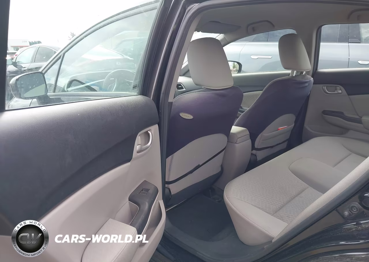 2012 Honda Fit VIN:JHMGE8H35CC028410 - 22
