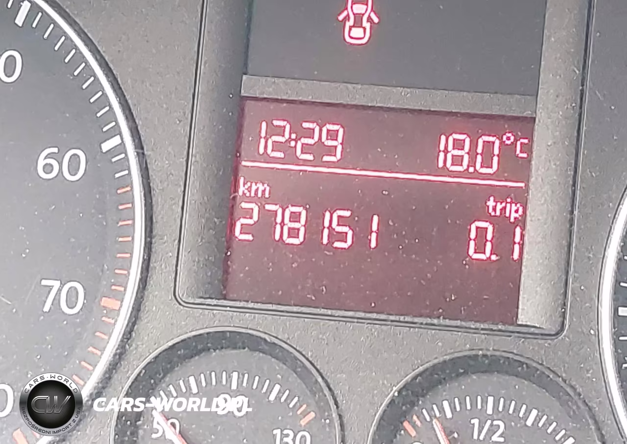2018 Kia Optima Lx VIN:5XXGT4L32JG180388 - 16