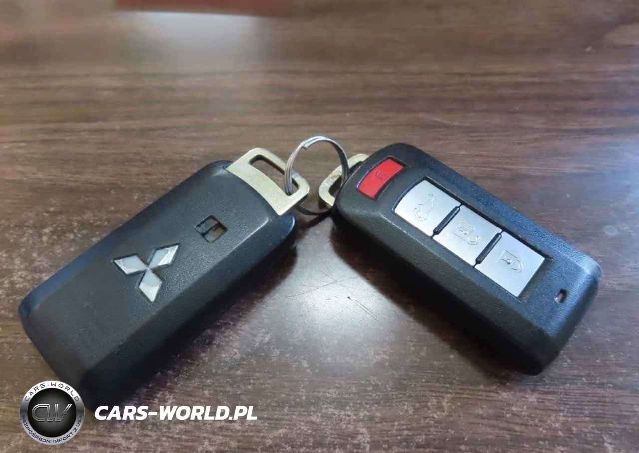 2013 Toyota Corolla Le VIN:JTDBU4EE1DJ122343 - 14