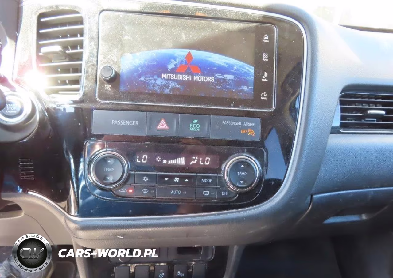 2013 Toyota Corolla Le VIN:JTDBU4EE1DJ122343 - 6