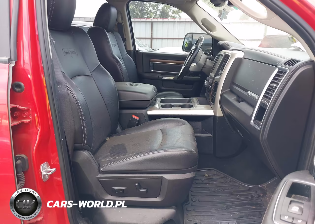 2016 Ram 1500 Laramie VIN:1C6RR7NM3GS100343 - 5