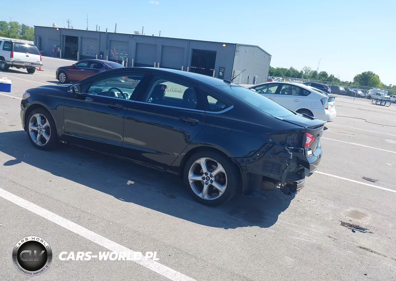 2014 Ford Fusion Se VIN:1FA6P0HD5E5378439 - 3
