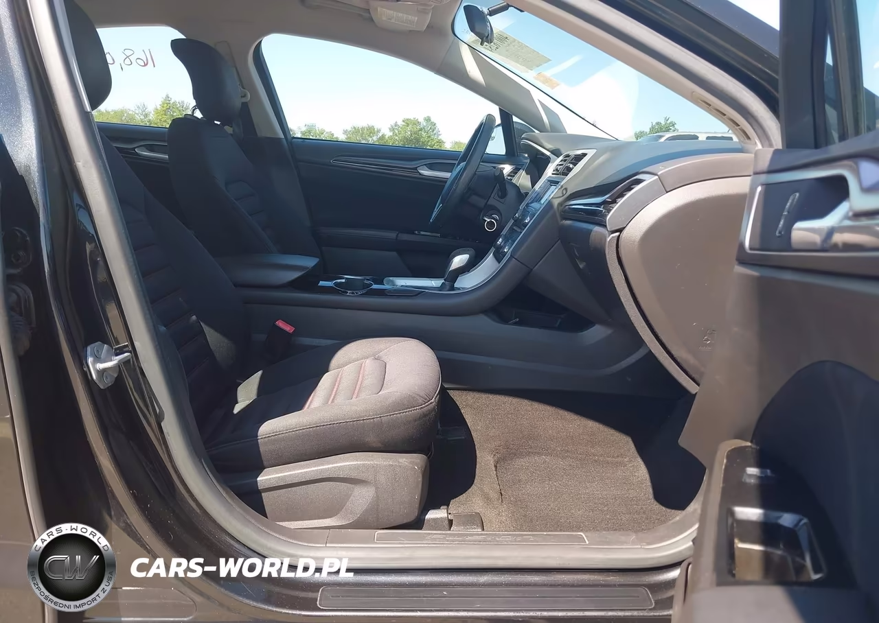 2014 Ford Fusion Se VIN:1FA6P0HD5E5378439 - 5