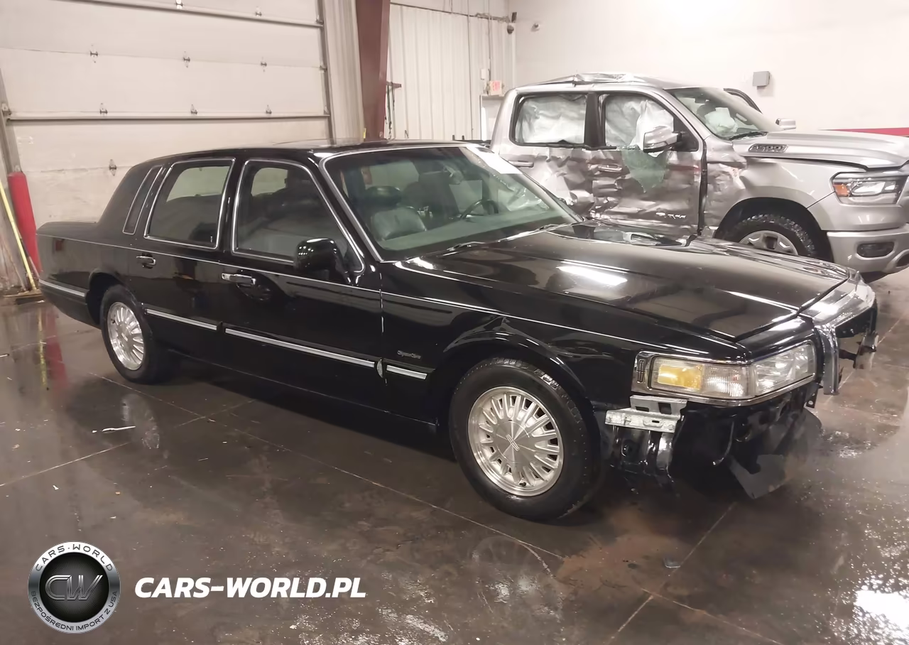 1997 Lincoln Town Car Signature