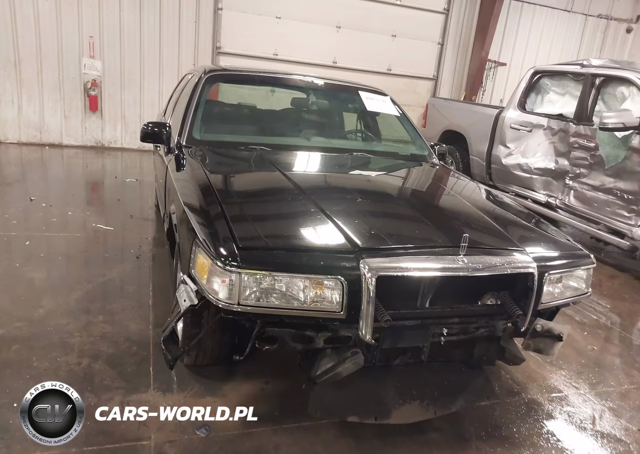 1997 Lincoln Town Car Signature VIN:1LNLM82W8VY693020 - 13