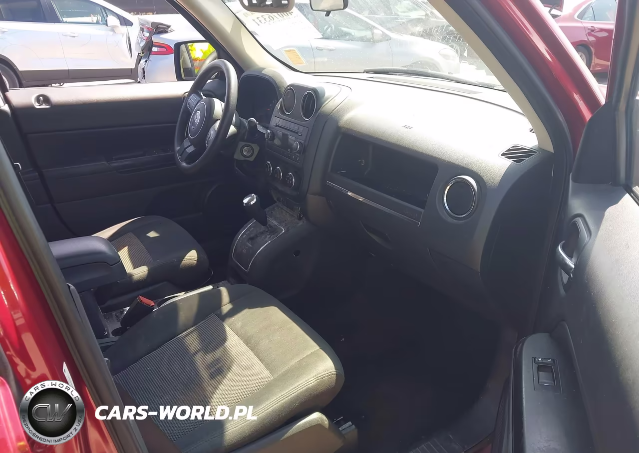 2013 Jeep Patriot Sport VIN:1C4NJRBB2DD284820 - 5