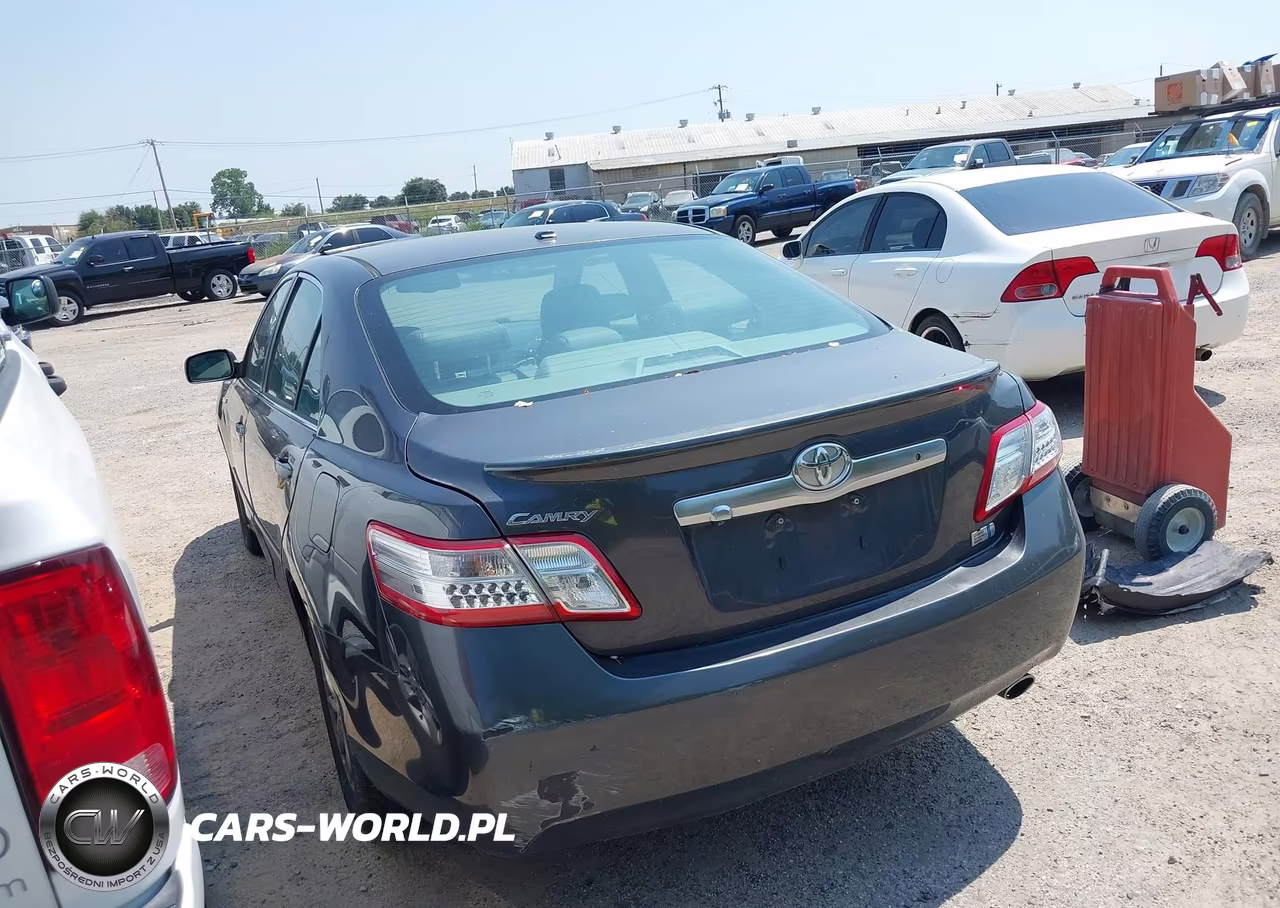 2010 Toyota Camry Hybrid VIN:4T1BB3EK2AU118734 - 3