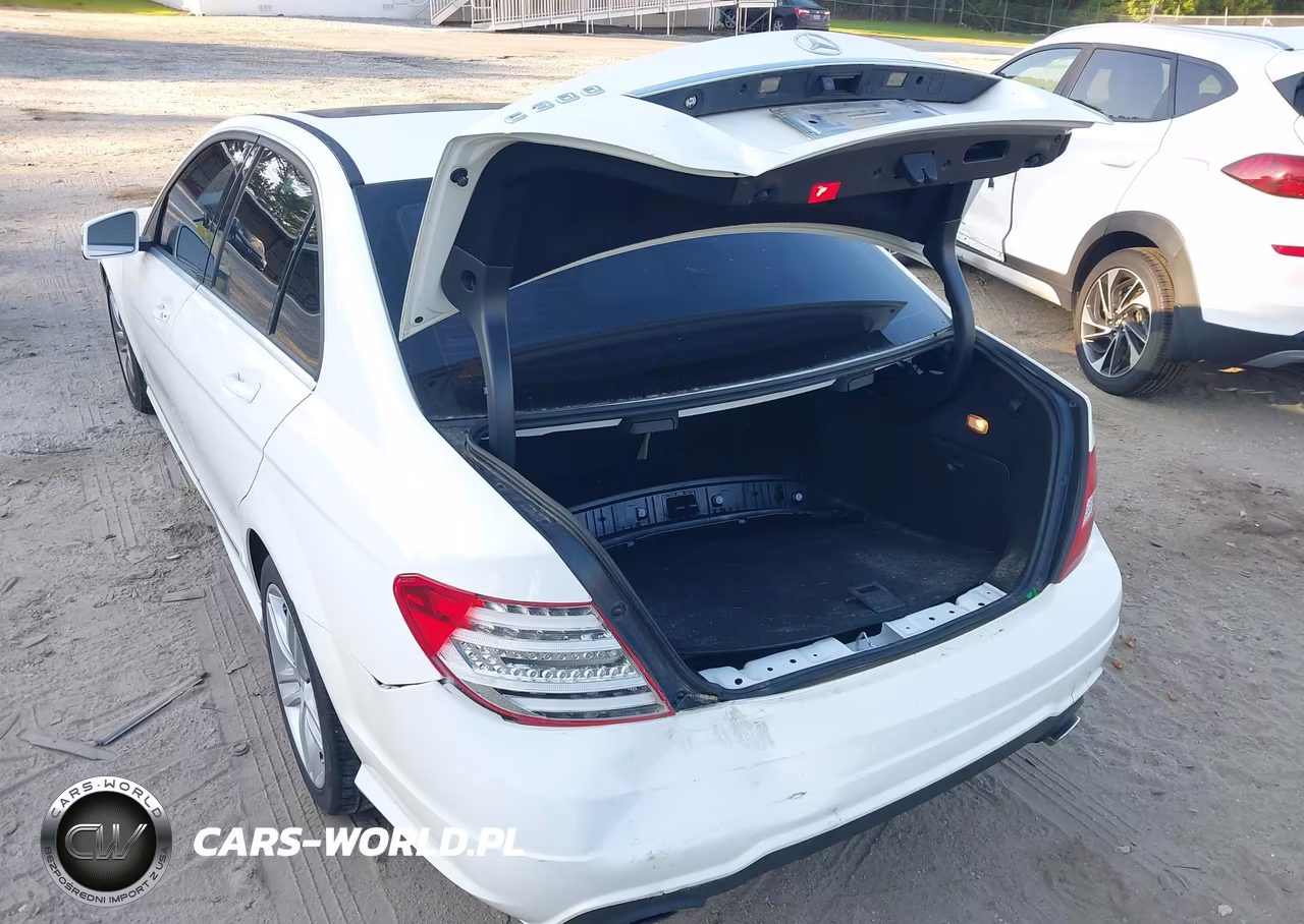 2013 Mercedes-Benz C 300 Luxury 4Matic-Sport 4Matic VIN:WDDGF8AB7DR258695 - 6