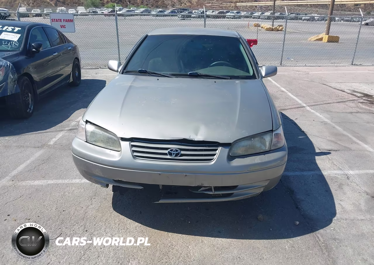1998 Toyota Camry Le VIN:JT2BG22K3W0148868 - 12