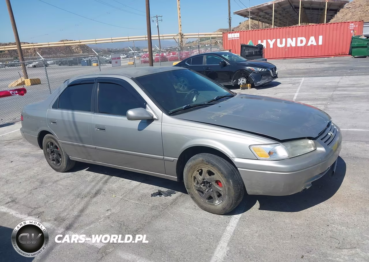 1998 Toyota Camry Le VIN:JT2BG22K3W0148868 - 13