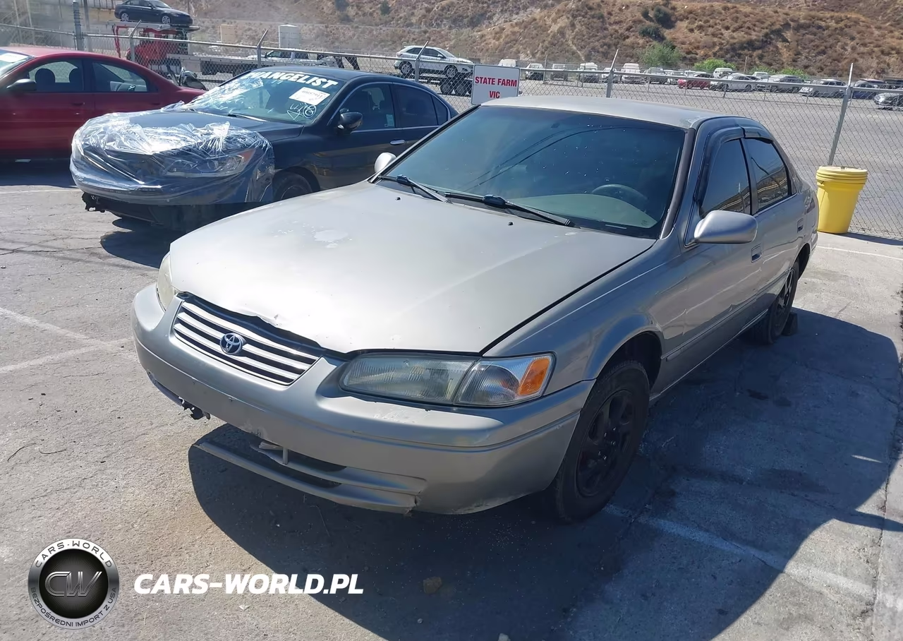 1998 Toyota Camry Le VIN:JT2BG22K3W0148868 - 2