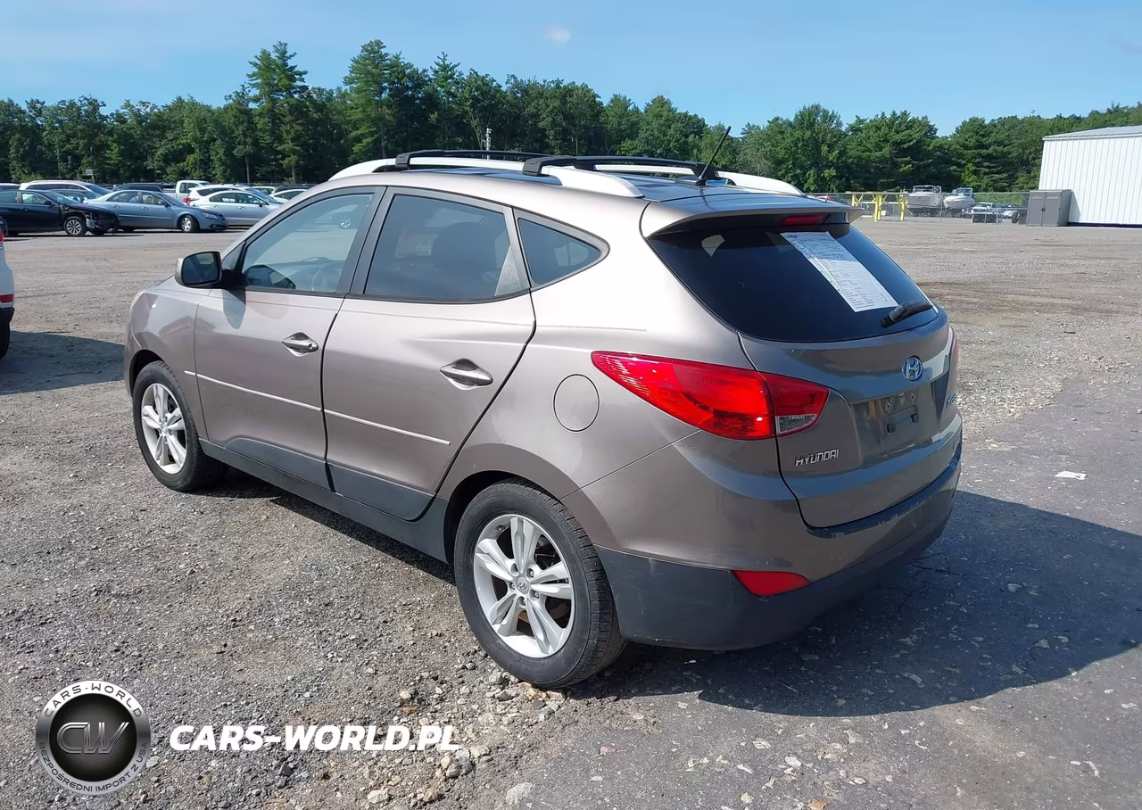 2011 Hyundai Tucson Gls VIN:KM8JUCAC4BU200552 - 3