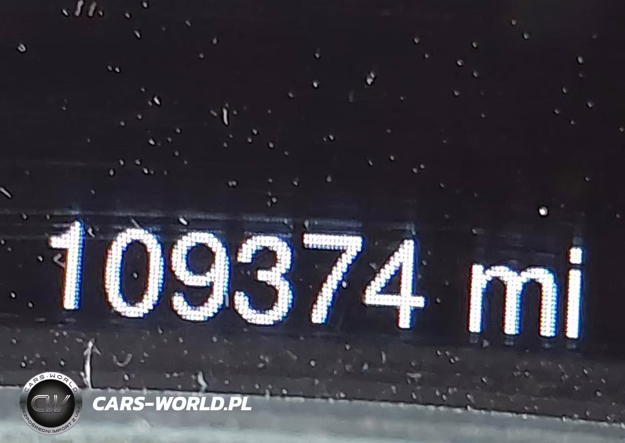 2015 Jeep Grand Cherokee Laredo VIN:1C4RJFAG2FC184237 - 7