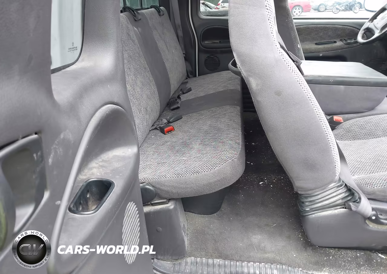 2001 Dodge Ram 1500 St VIN:1B7HC13Y61J548372 - 8