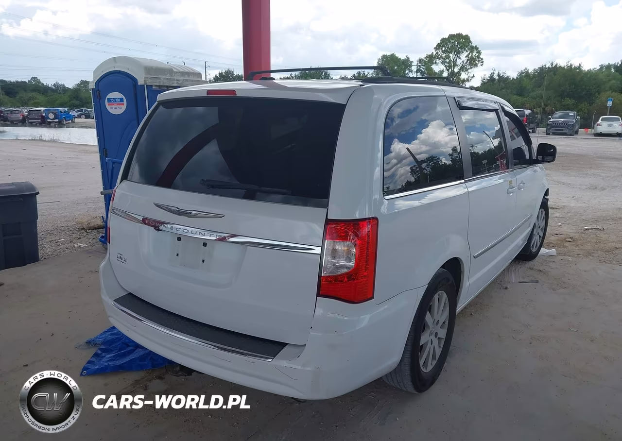 2014 Chrysler Town & Country Touring VIN:2C4RC1BG0ER349803 - 4