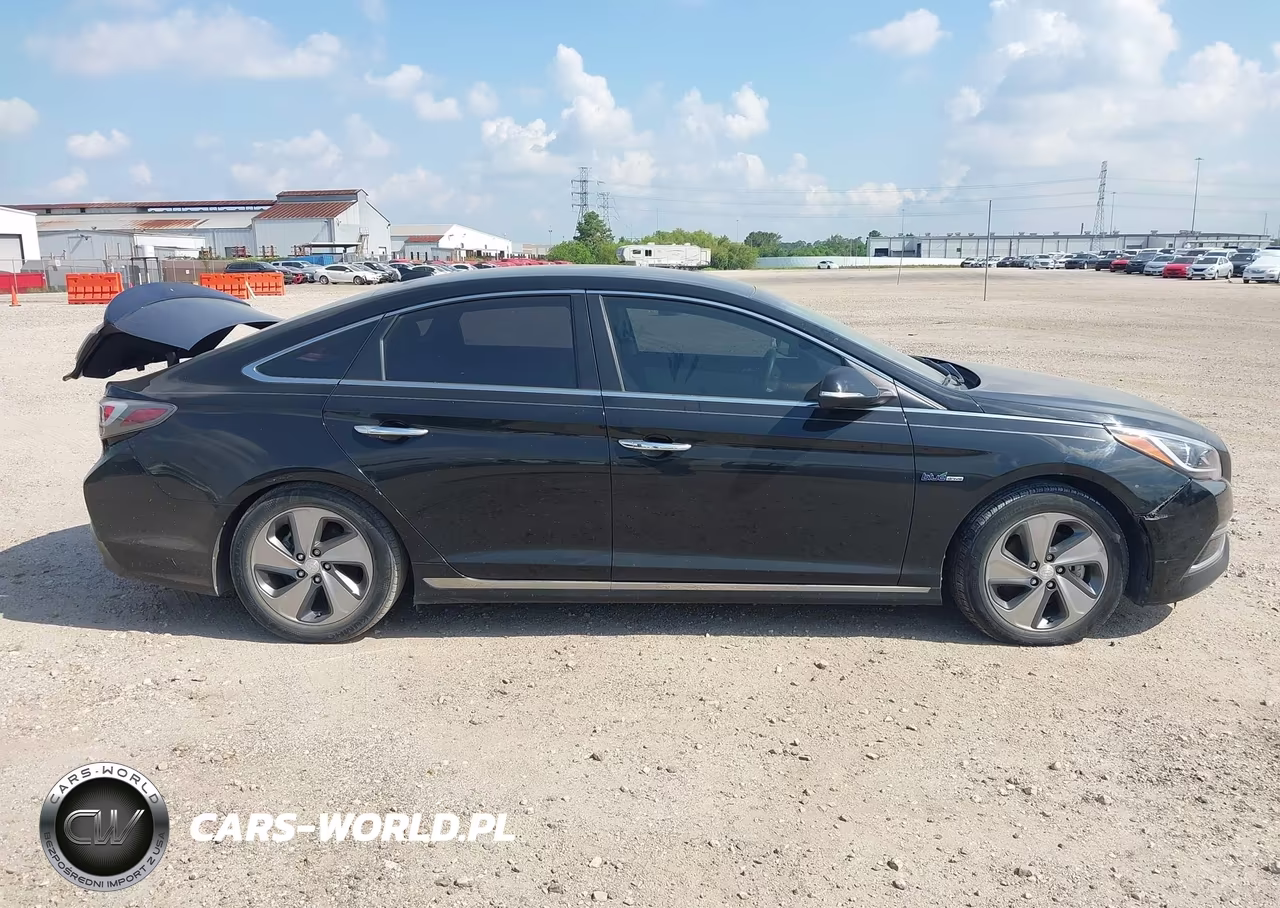 2017 Hyundai Sonata Hybrid Limited VIN:KMHE34L15HA058390 - 13