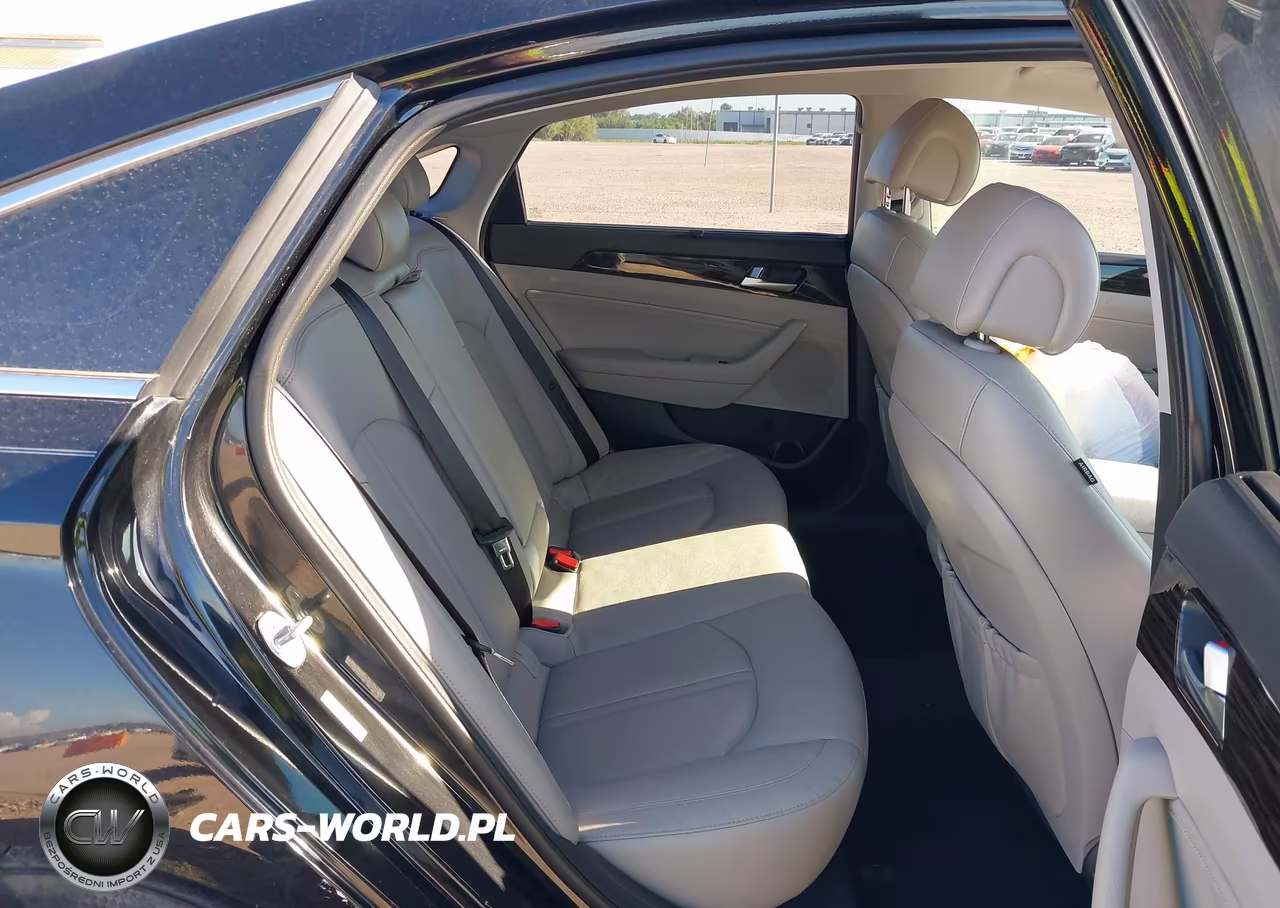 2017 Hyundai Sonata Hybrid Limited VIN:KMHE34L15HA058390 - 8
