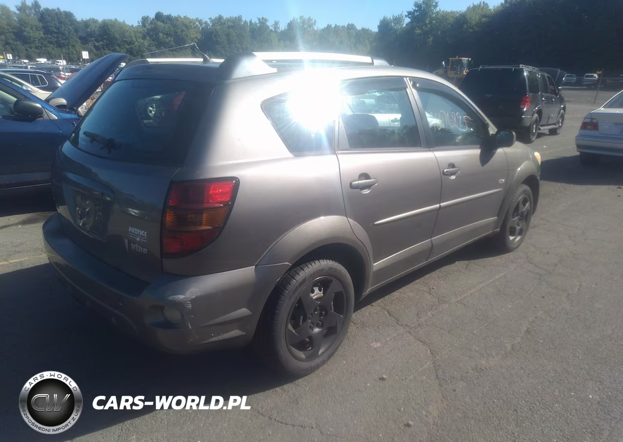 2005 Pontiac Vibe VIN:5Y2SM63845Z437651 - 4