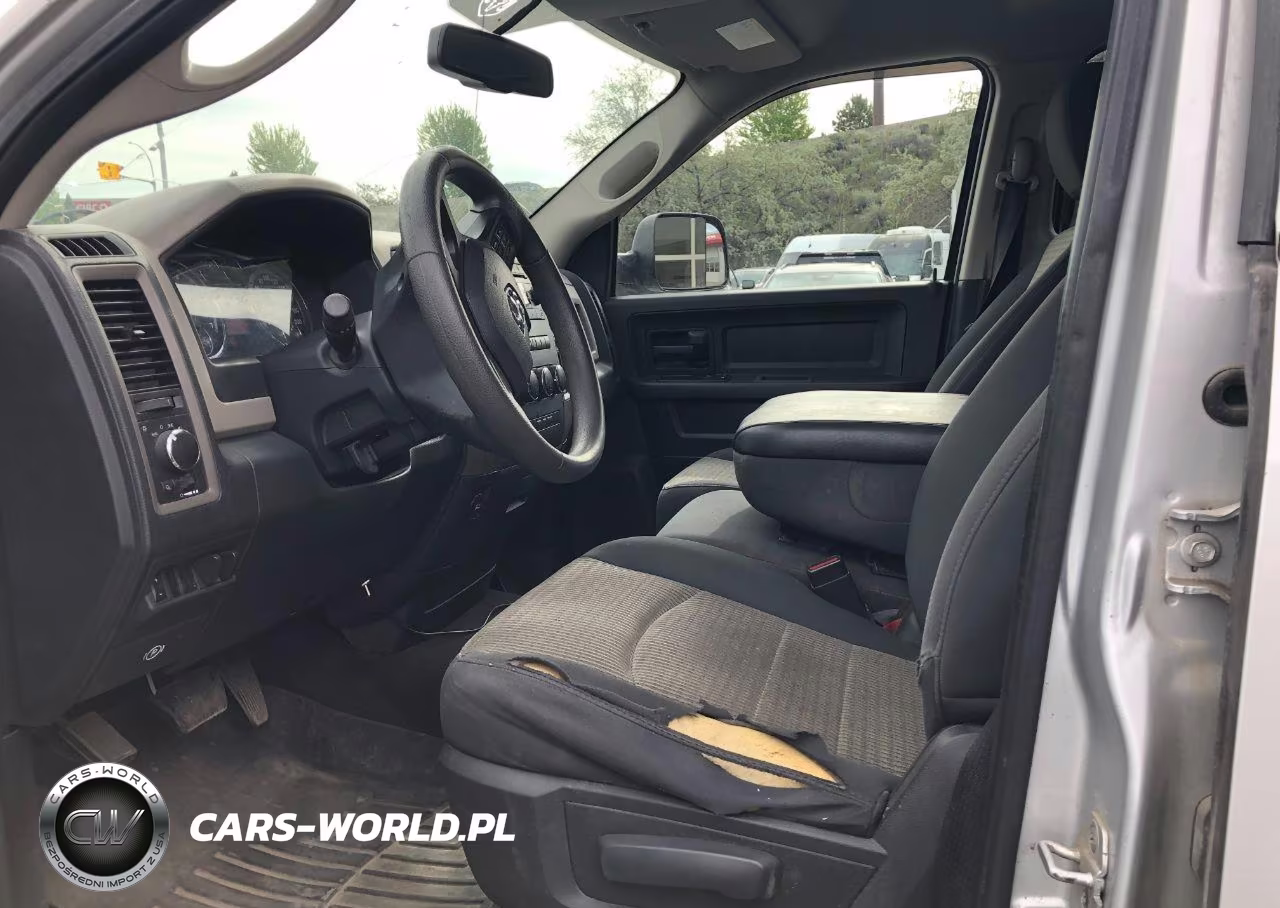 2016 Jeep Cherokee Sport VIN:1C4PJMAB1GW182334 - 17
