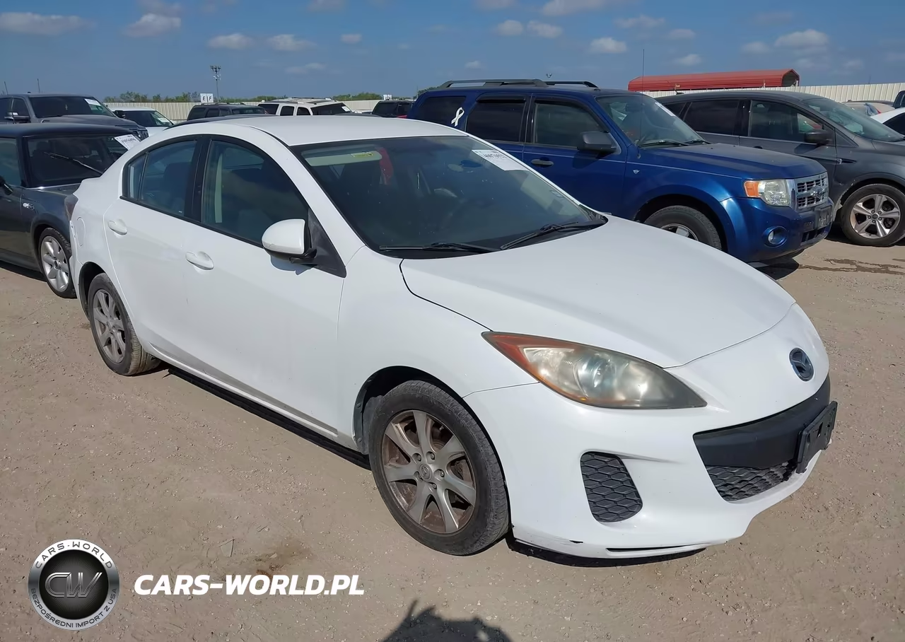 2013 Mazda Mazda3 I Sport