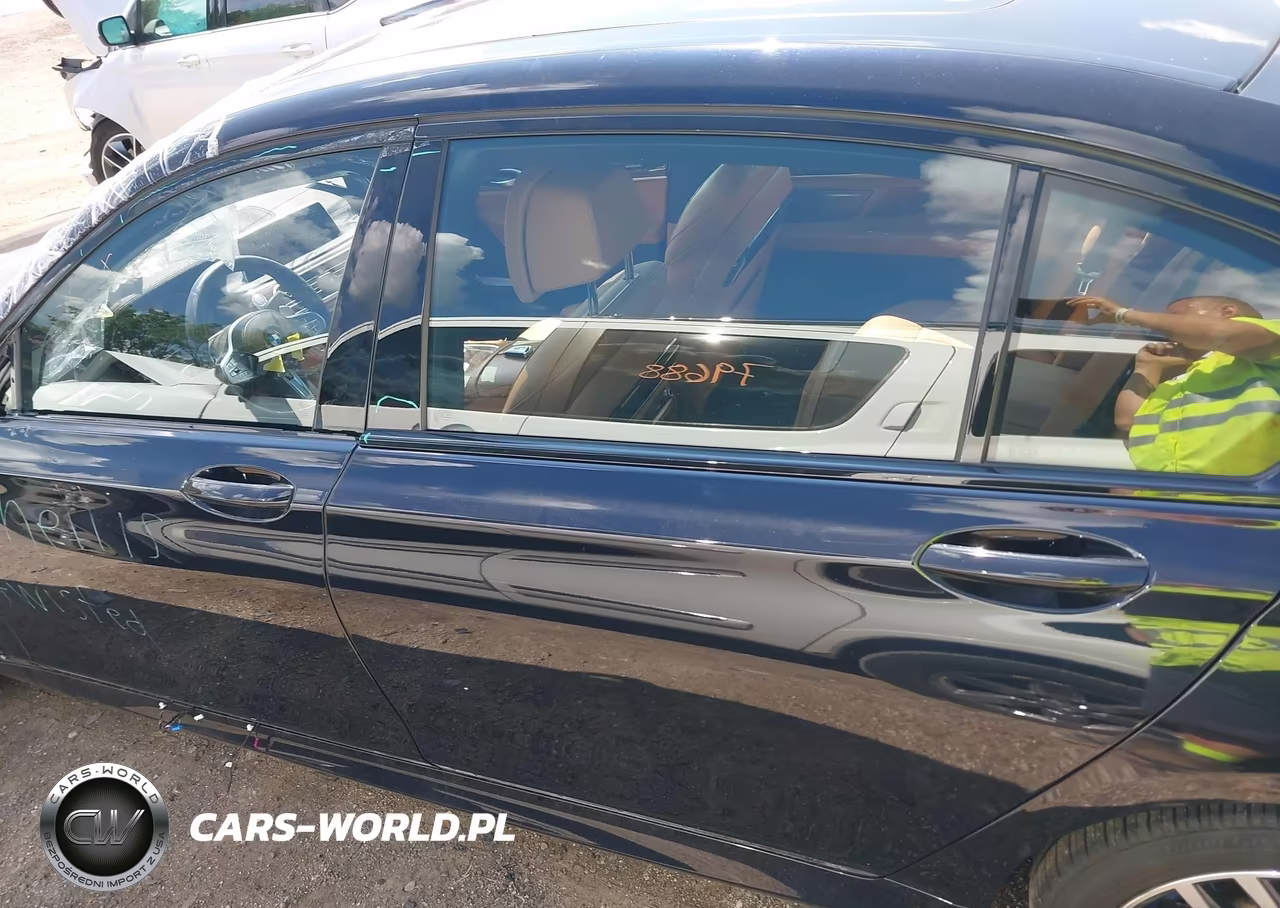2021 BMW 750I xDrive VIN:WBA7U2C07MCG35375 - 14