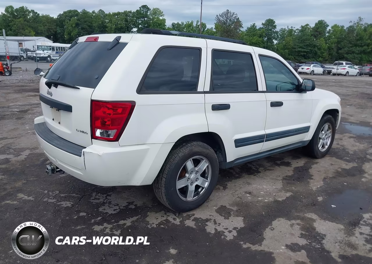 2005 Jeep Grand Cherokee Laredo VIN:1J4GS48K55C634068 - 4