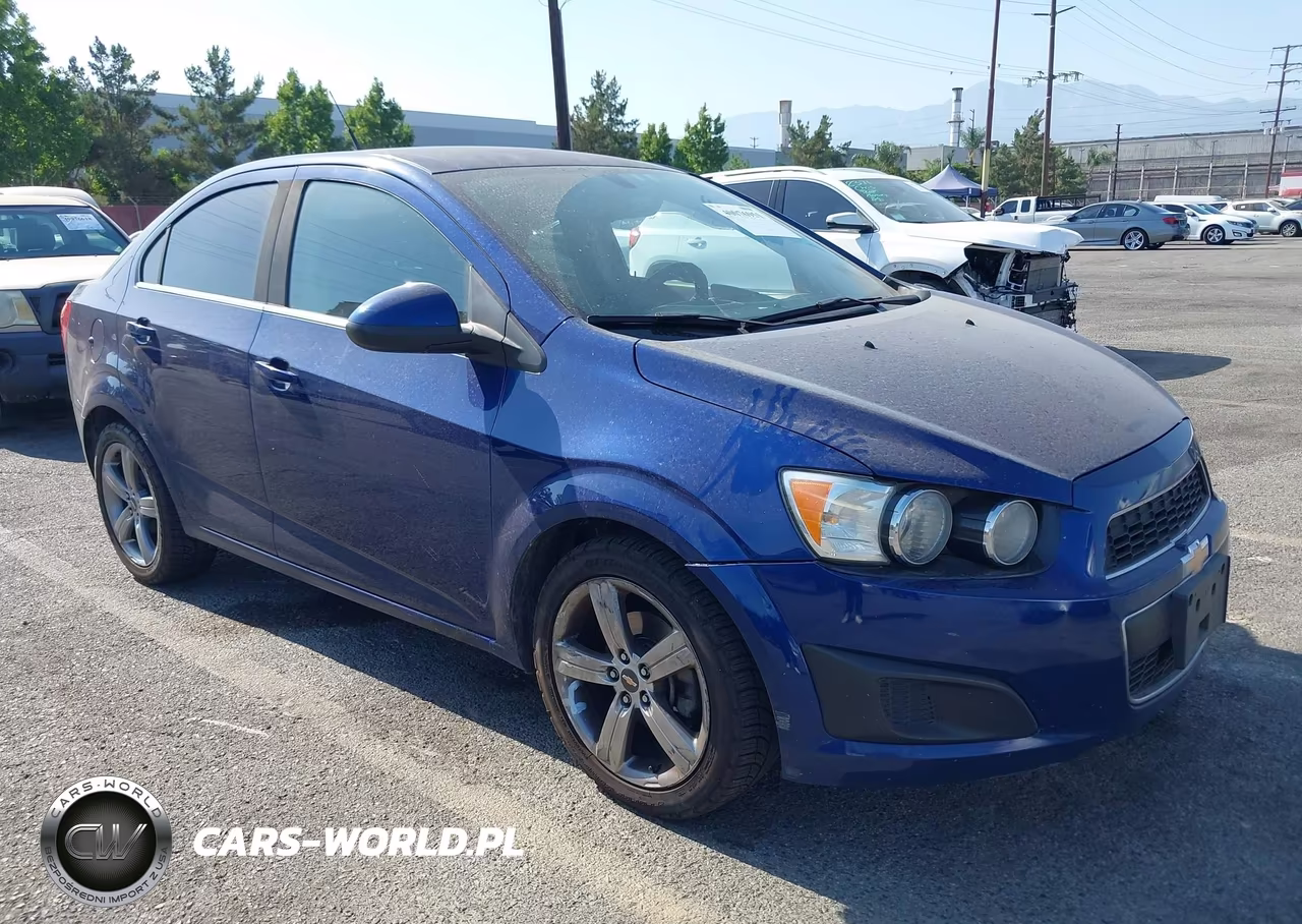 2014 Chevrolet Sonic Lt Auto – zdjęcie 1 z 12