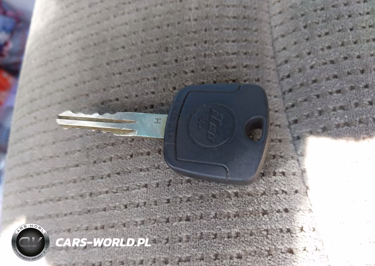 2002 Nissan Altima 2.5 S VIN:1N4AL11D52C207526 - 11