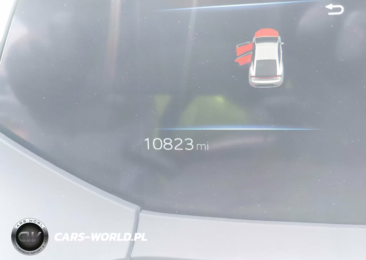 2024 Toyota Prius Le VIN:JTDACAAU5R3015849 - 15