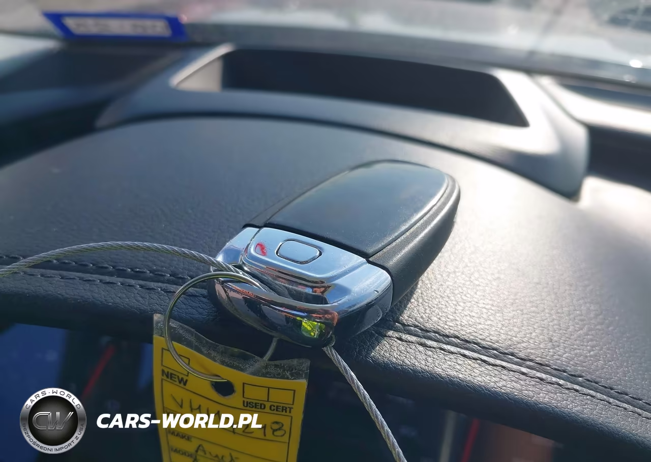 2017 Audi A8 L 3.0T VIN:WAU44AFDXHN012822 - 11