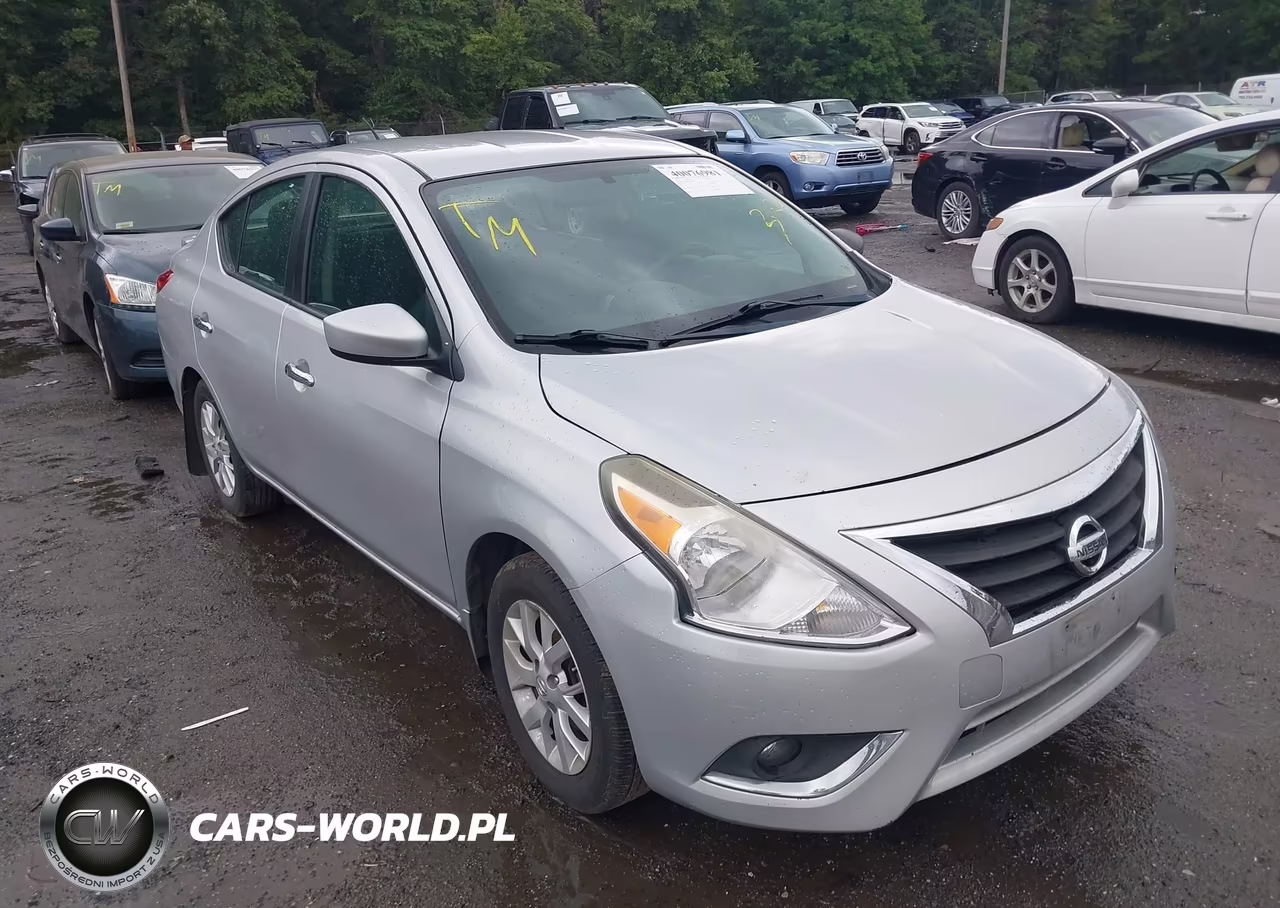 2015 Nissan Versa 1.6 Sv – zdjęcie 1 z 11