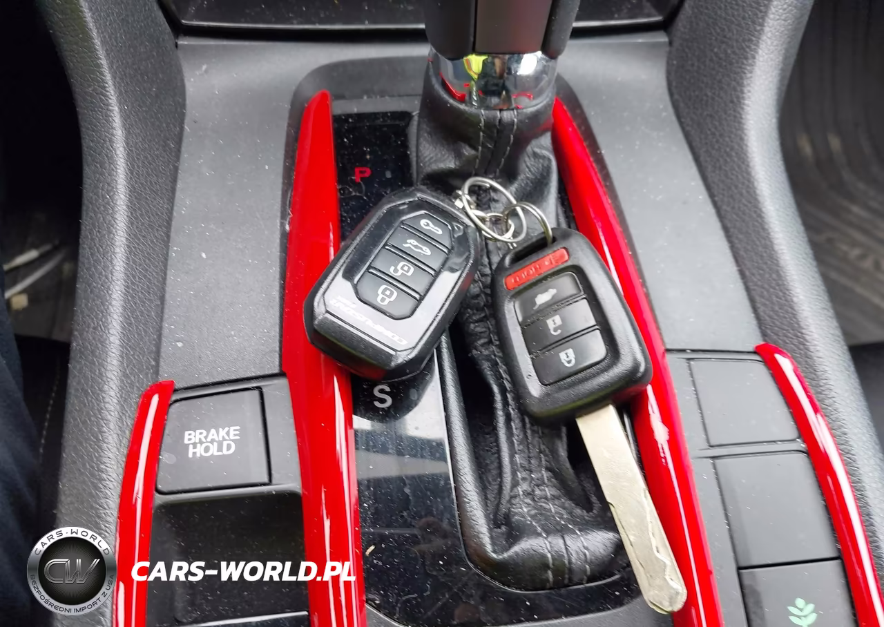 2017 Honda Civic Sport VIN:SHHFK7H4XHU216597 - 11