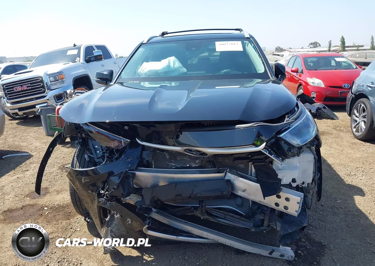 2022 Toyota Highlander Xle VIN:5TDHZRAH9NS550951 - 13
