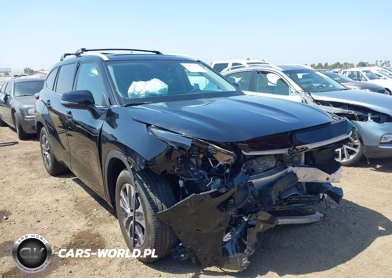 2022 Toyota Highlander Xle VIN:5TDHZRAH9NS550951 - 6