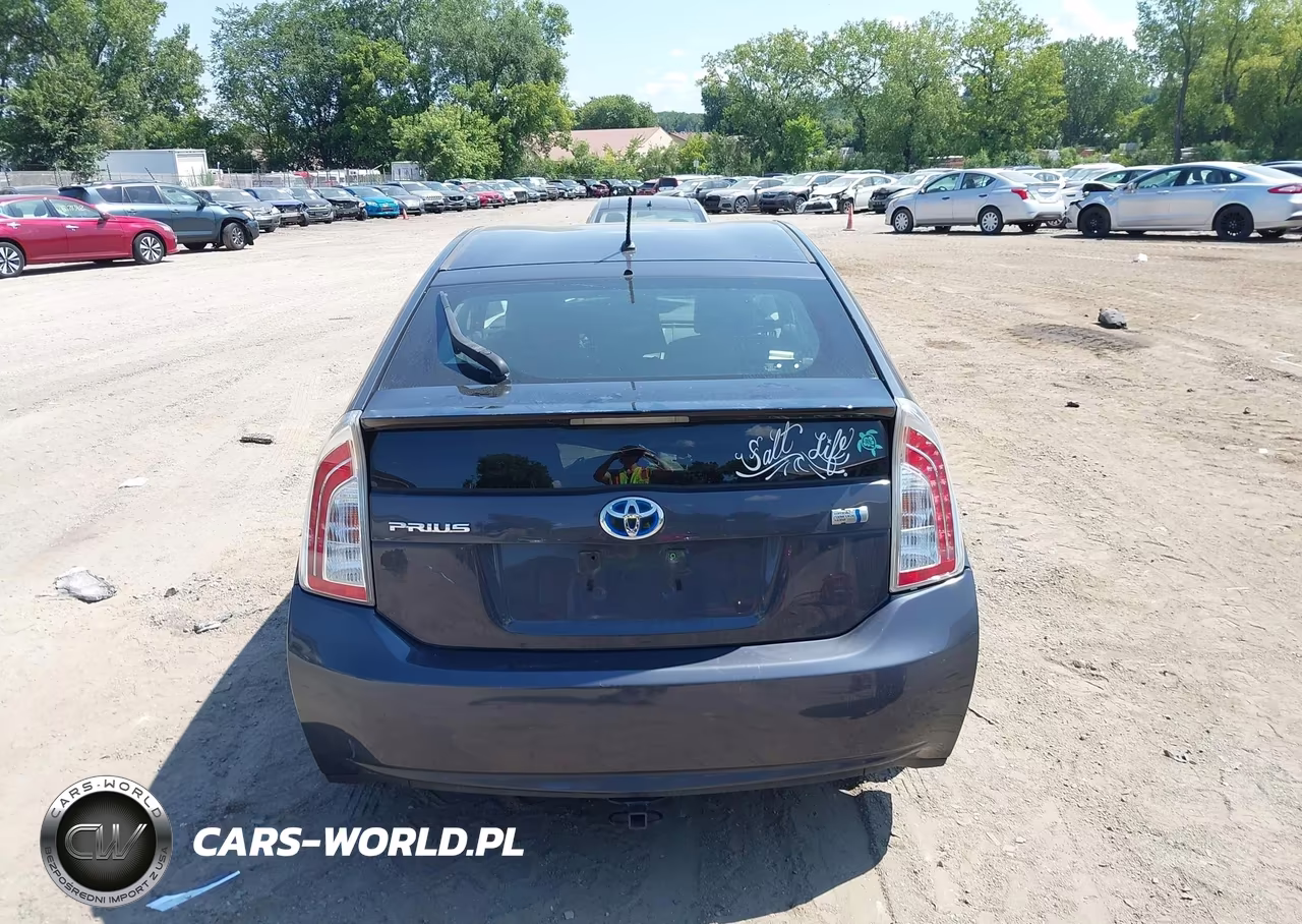 2012 Toyota Prius Two VIN:JTDKN3DU4C1538417 - 17