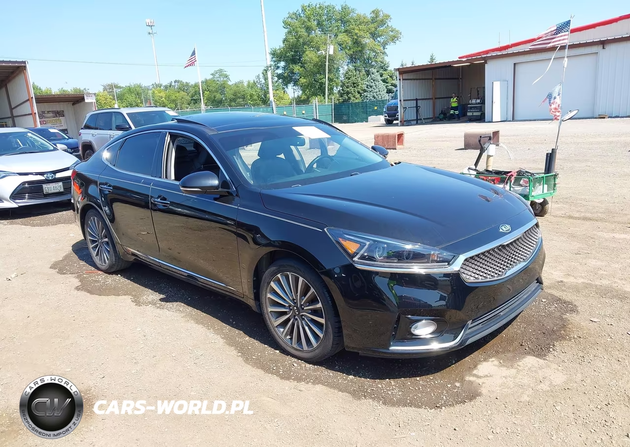 2017 Kia Cadenza Premium – zdjęcie 1 z 17
