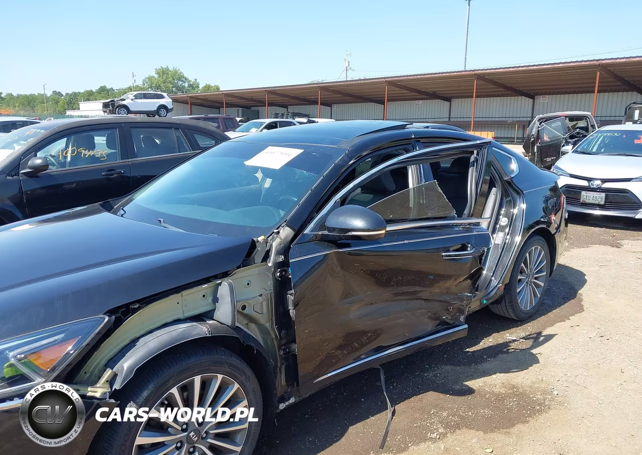 2017 Kia Cadenza Premium VIN:KNALC4J1XH5078140 - 6