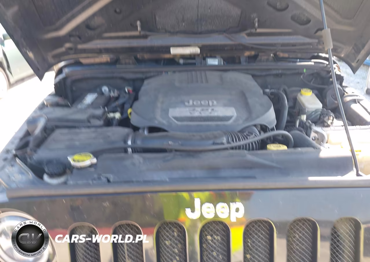 2013 Jeep Wrangler Unlimited Sport VIN:1C4HJWDG5DL668455 - 10