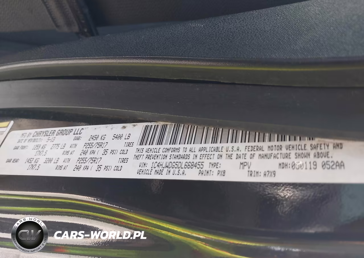 2013 Jeep Wrangler Unlimited Sport VIN:1C4HJWDG5DL668455 - 9