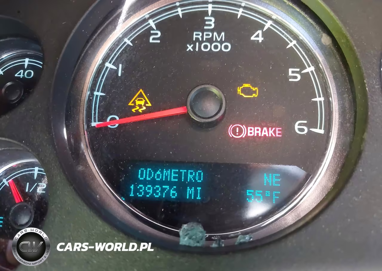 2011 Chevrolet Tahoe Lt VIN:1GNSCBE0XBR187953 - 7