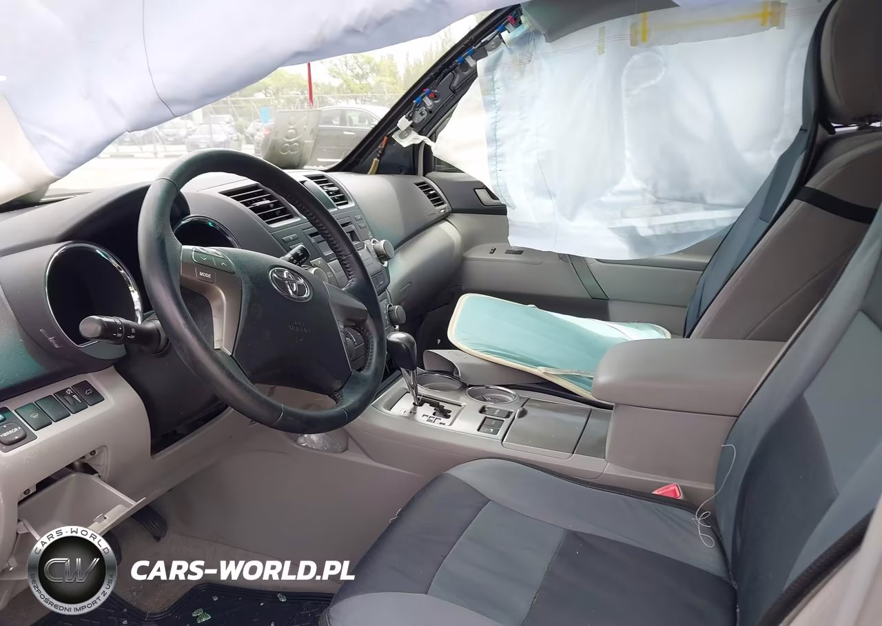 2022 Toyota Corolla Hybrid Le VIN:JTDEAMDE1NJ052836 - 5