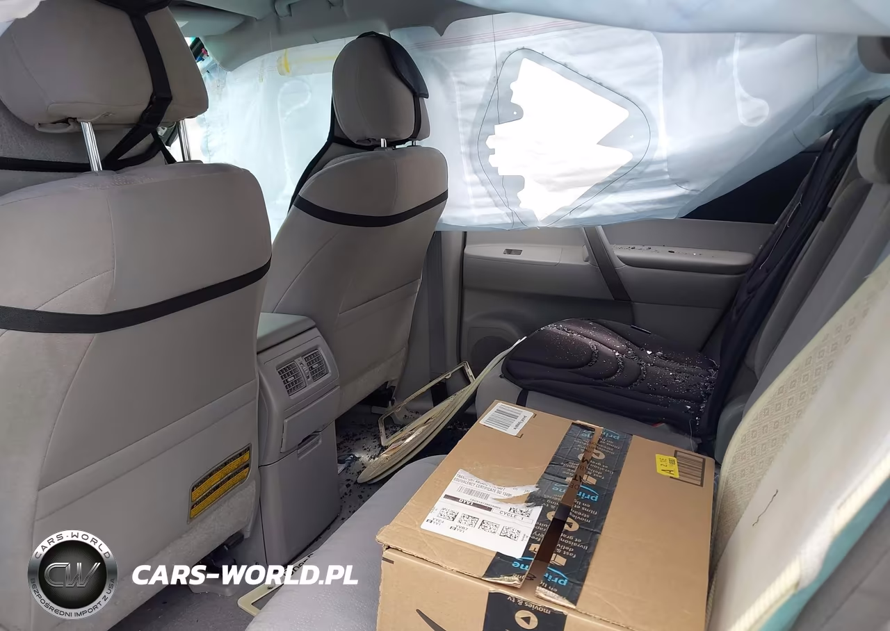 2022 Toyota Corolla Hybrid Le VIN:JTDEAMDE1NJ052836 - 8