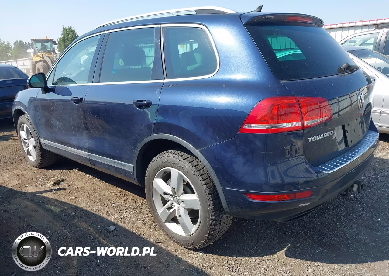 2012 Volkswagen Touareg Vr6 Lux VIN:WVGFF9BP6CD001718 - 3