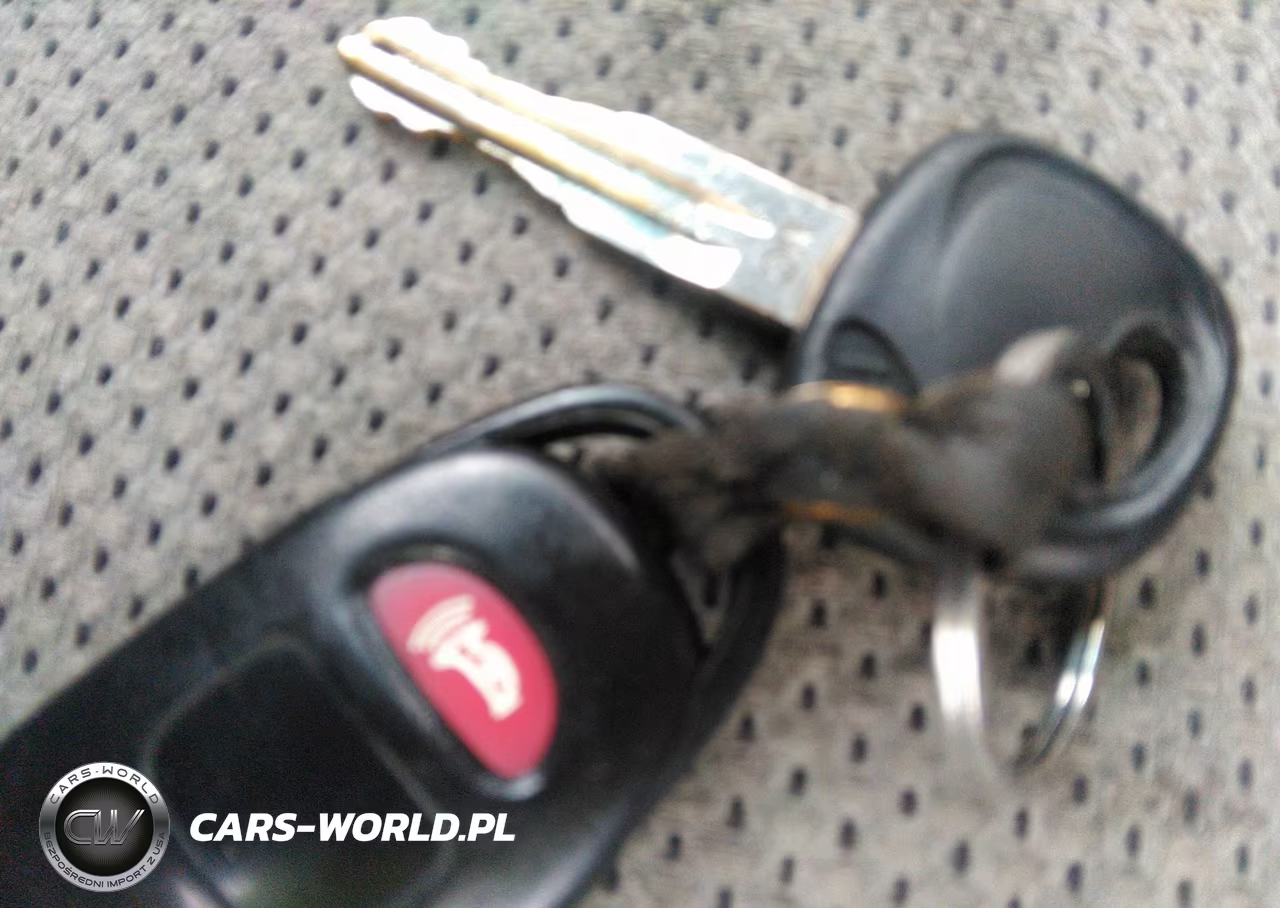 2010 Hyundai Accent Gls VIN:KMHCN4AC2AU405135 - 11