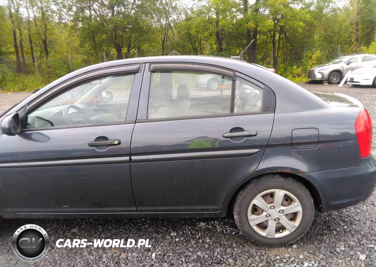 2010 Hyundai Accent Gls VIN:KMHCN4AC2AU405135 - 6