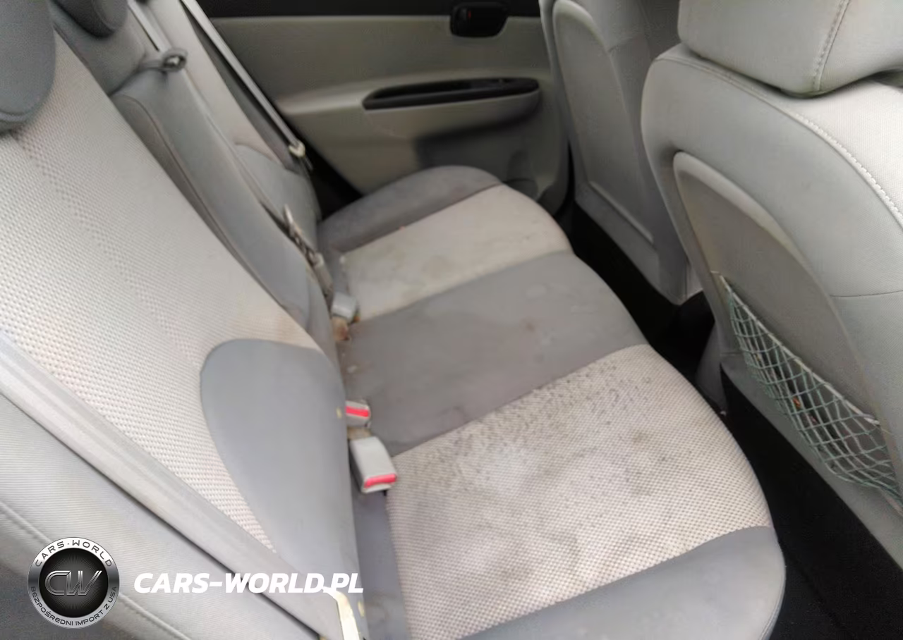 2010 Hyundai Accent Gls VIN:KMHCN4AC2AU405135 - 8