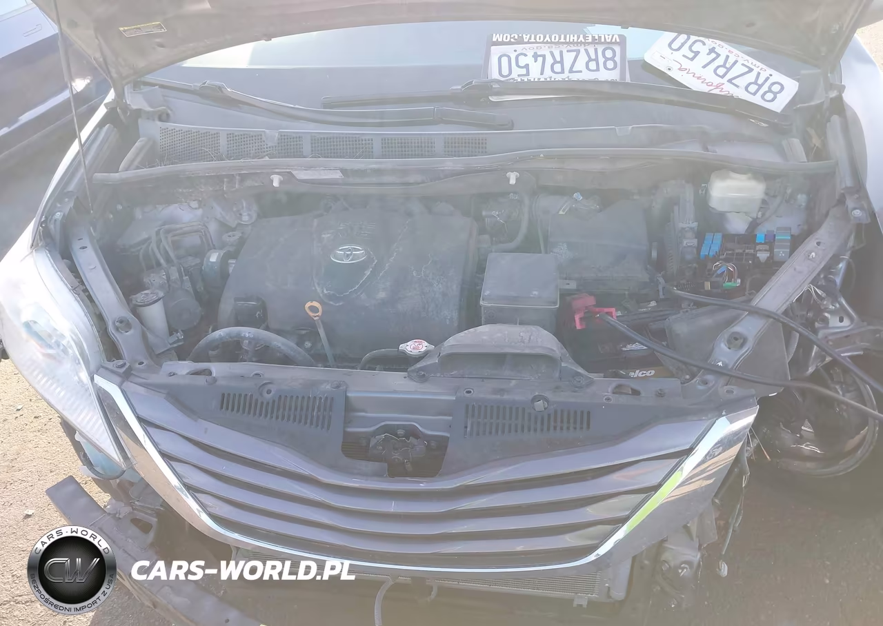 2017 Toyota Sienna Le 8 Passenger VIN:5TDKZ3DC9HS875414 - 10