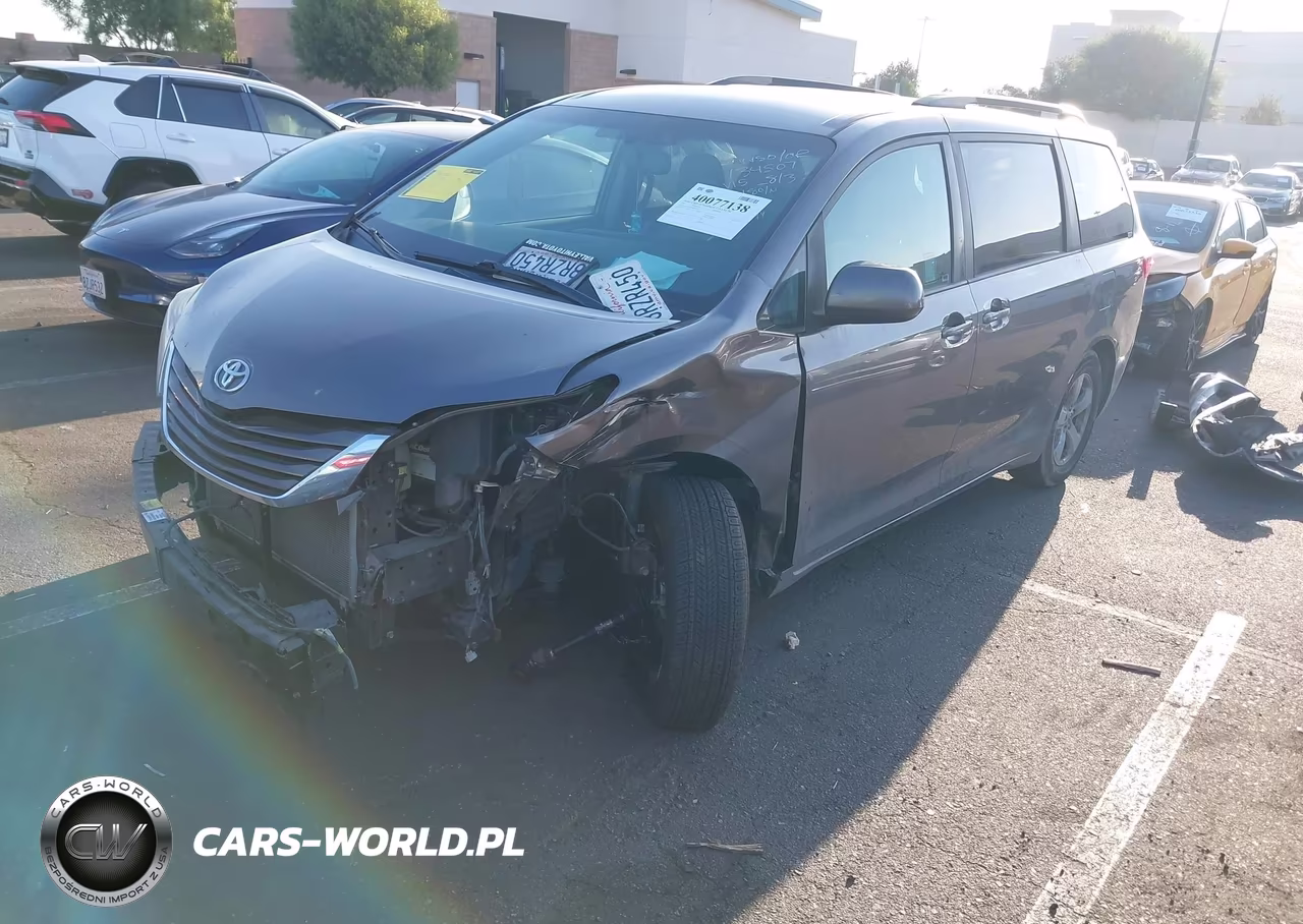 2017 Toyota Sienna Le 8 Passenger VIN:5TDKZ3DC9HS875414 - 2
